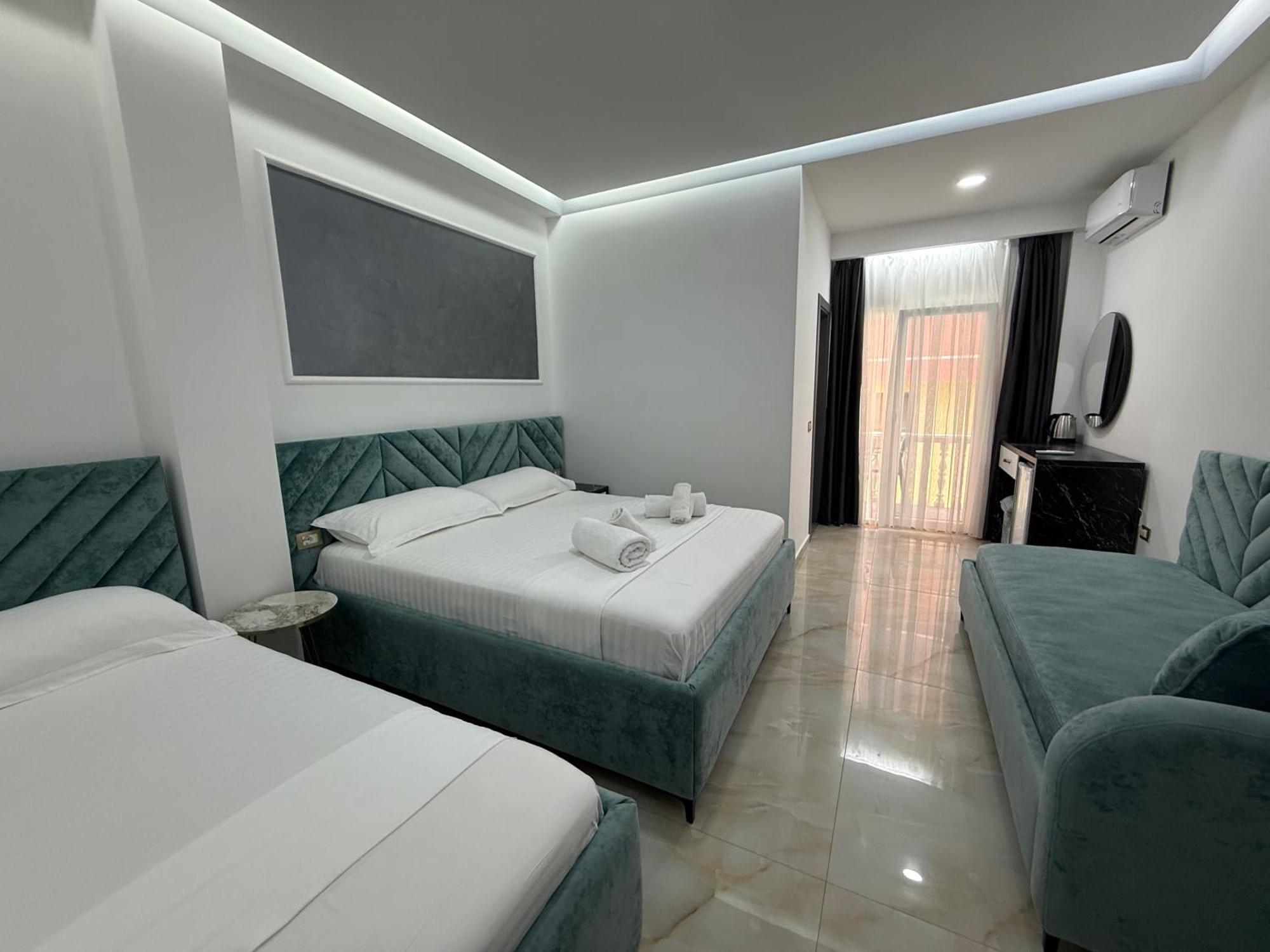 Hotel Leodori 1 Шенгін Екстер'єр фото