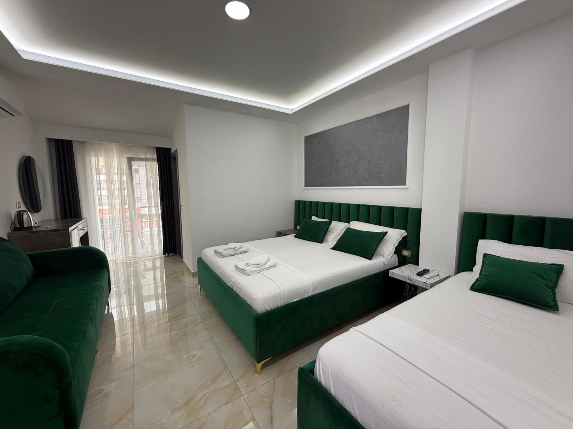 Hotel Leodori 1 Шенгін Екстер'єр фото